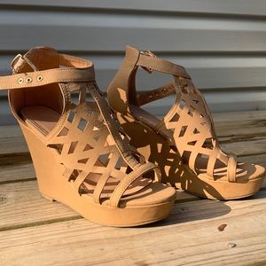 Top Moda Platform Shoes